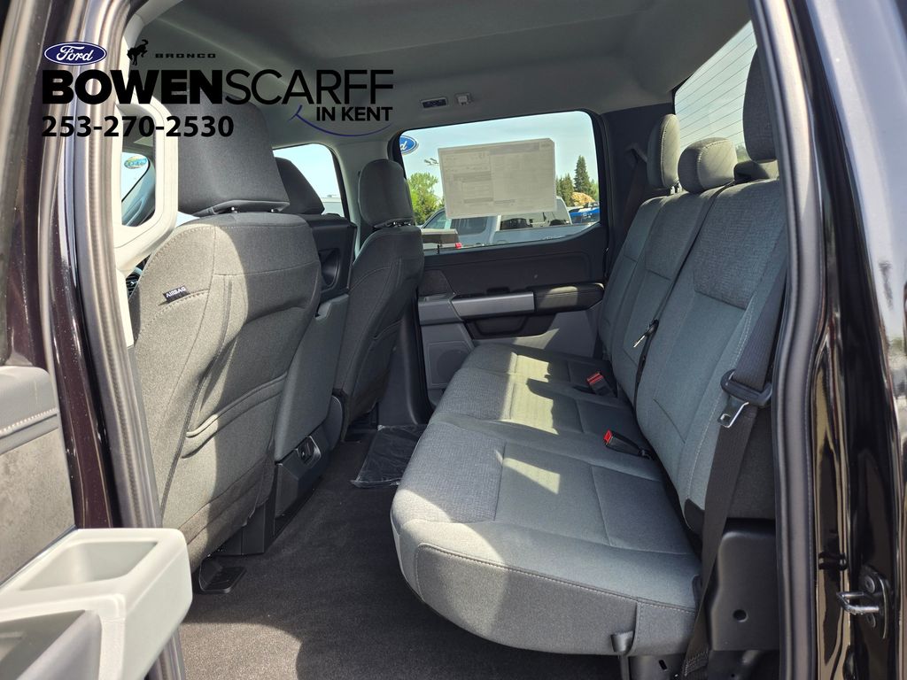 New 2025 Agate Black Metallic Ford XLT image 12