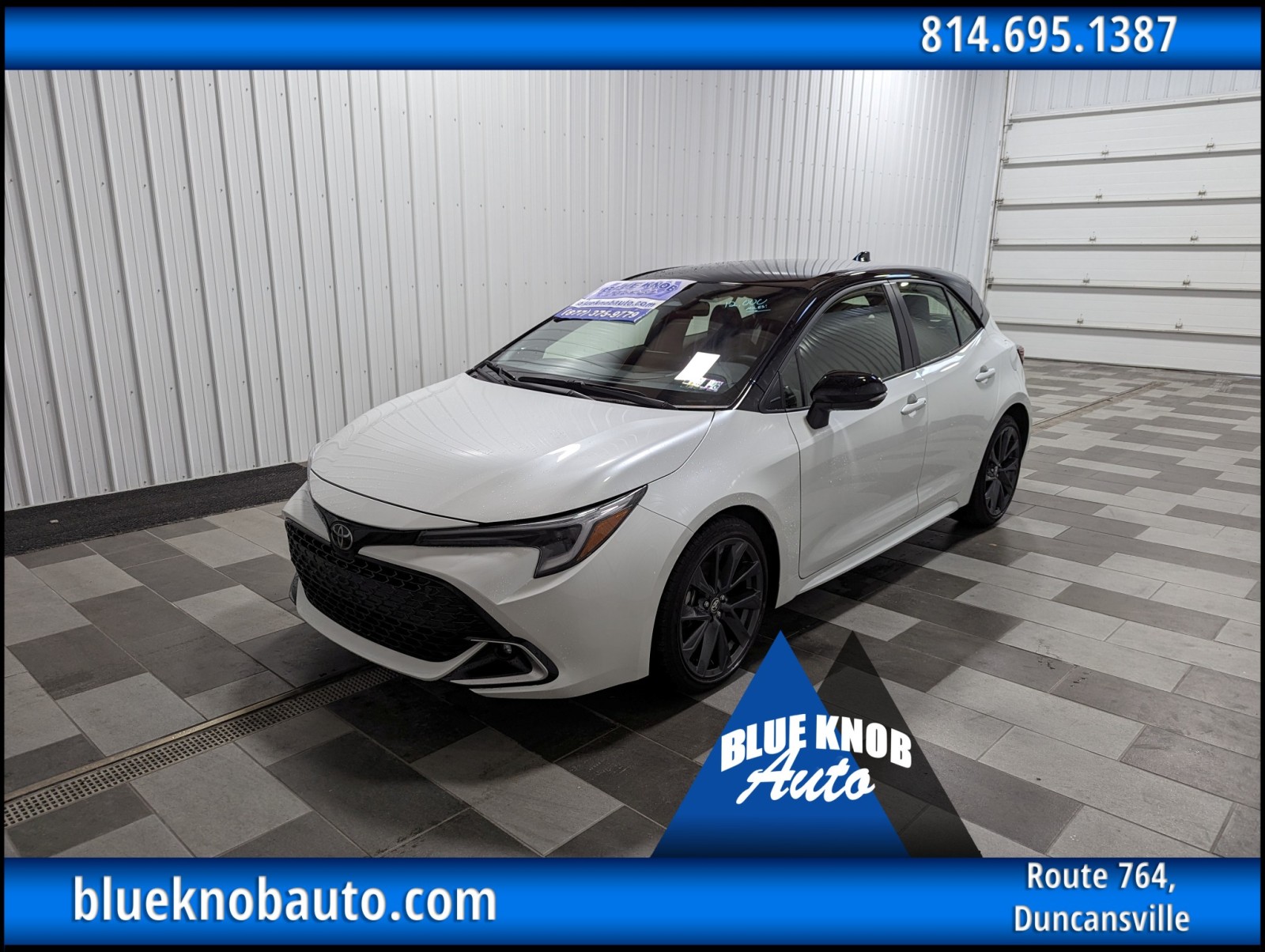 2025 Toyota Corolla Hatchback XSE