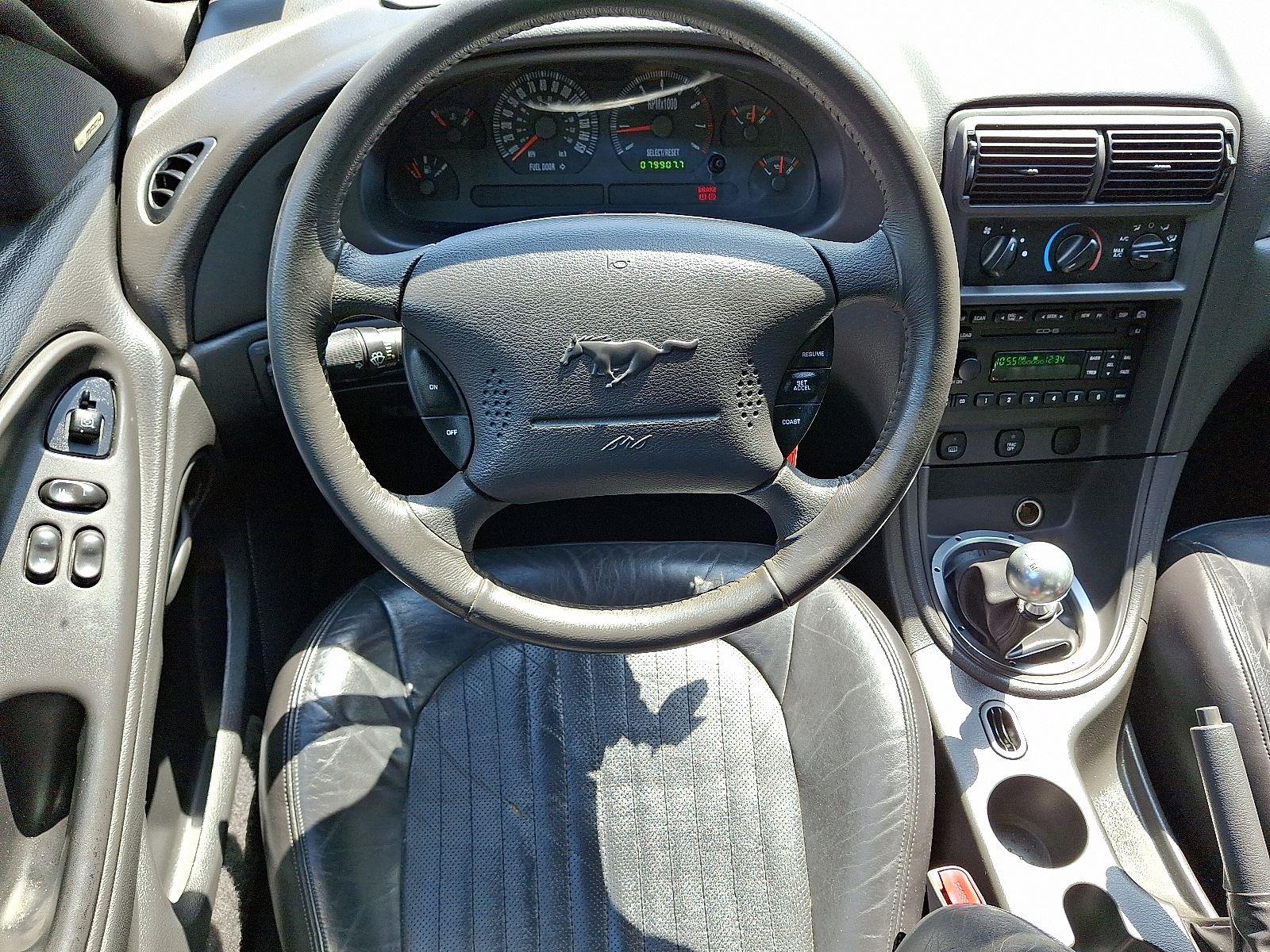 2001 Ford Mustang GT Bullitt photo 11