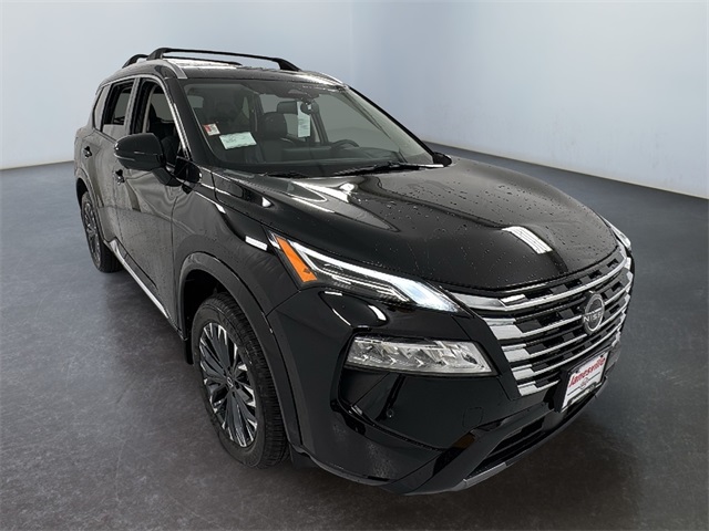 2026 Nissan Rogue Platinum's photo