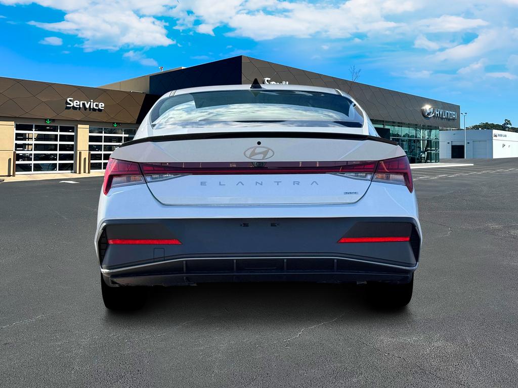 2025 Hyundai Elantra Hybrid SEL Sport photo 5
