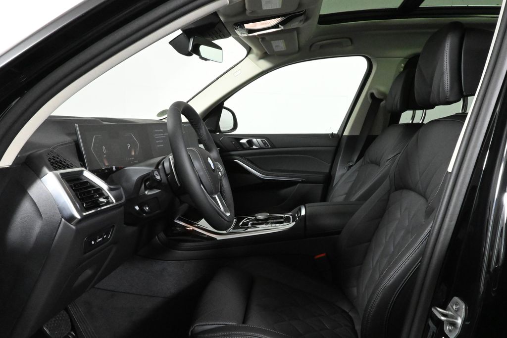 2025 Bmw X7 xDrive40i photo 3