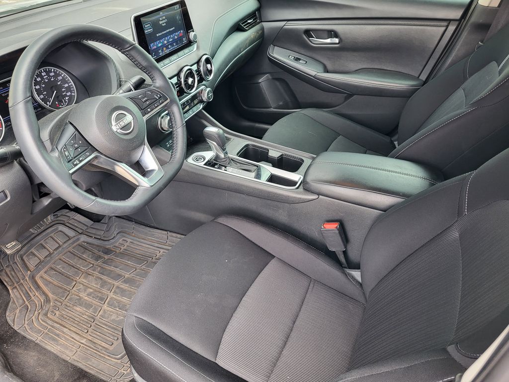 2024 Nissan Sentra SV photo 11