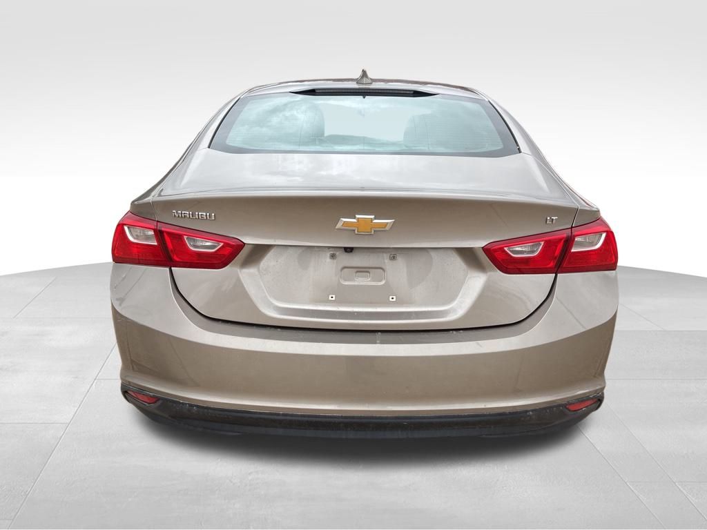2023 Chevrolet Malibu 1LT photo 4
