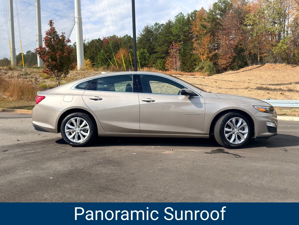 2024 Chevrolet Malibu 1LT photo 2