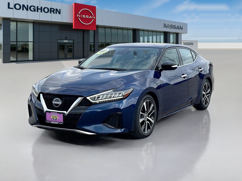 2023 Nissan Maxima SV photo 3