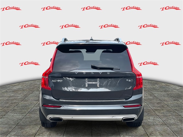 2016 Volvo XC90 T6 Momentum photo 4