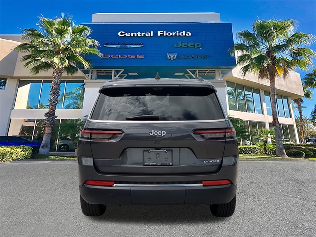 2025 Jeep Grand Cherokee Limited photo 4