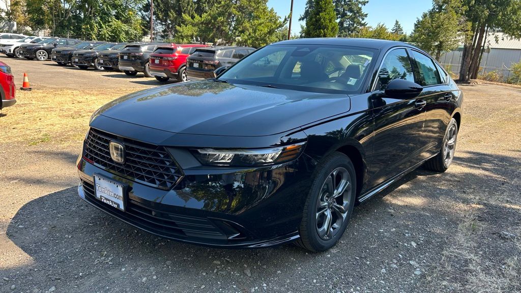 2025 Honda Accord Hybrid EX-L photo 3