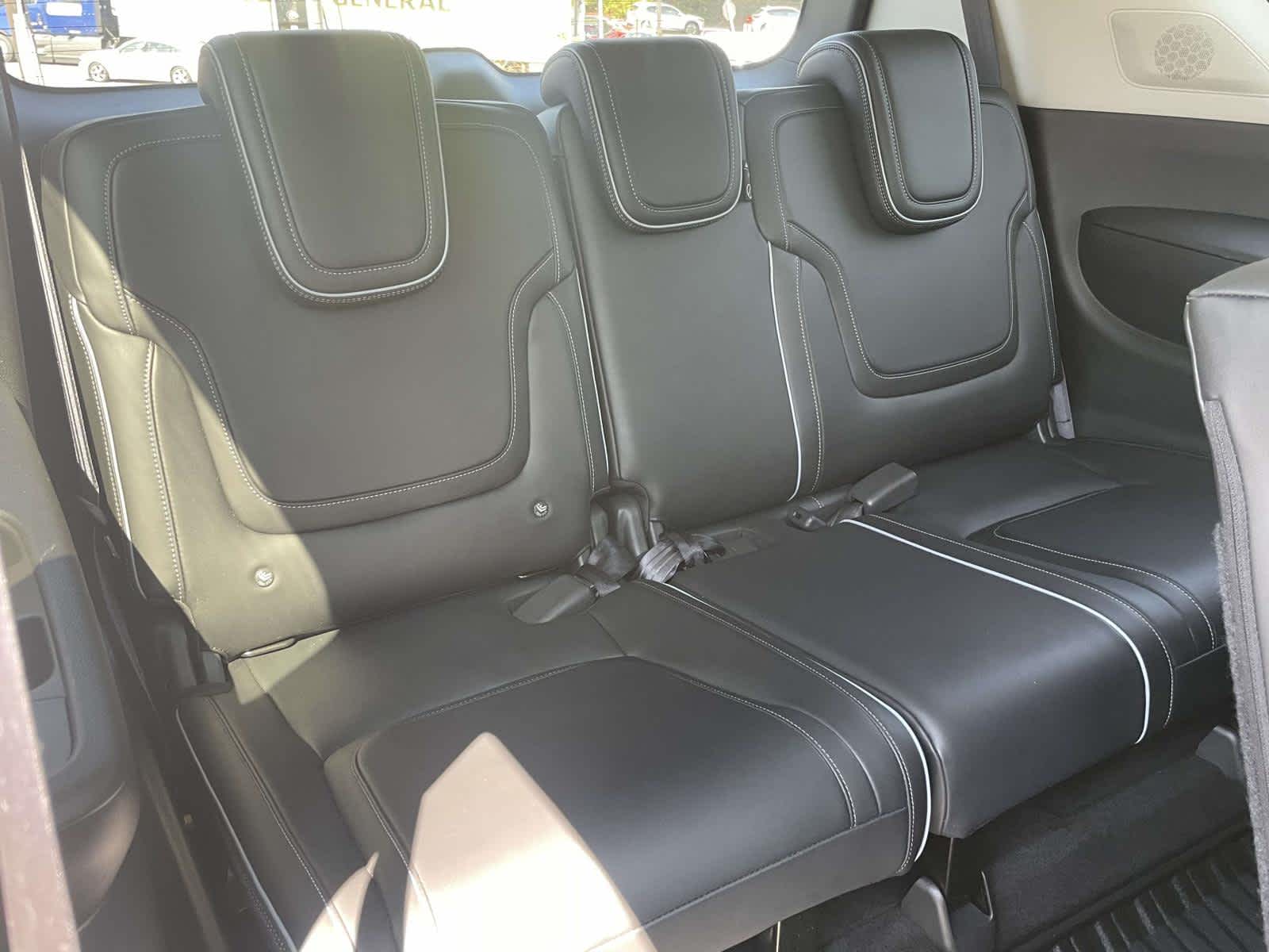 2025 Infiniti QX80 Luxe photo 15