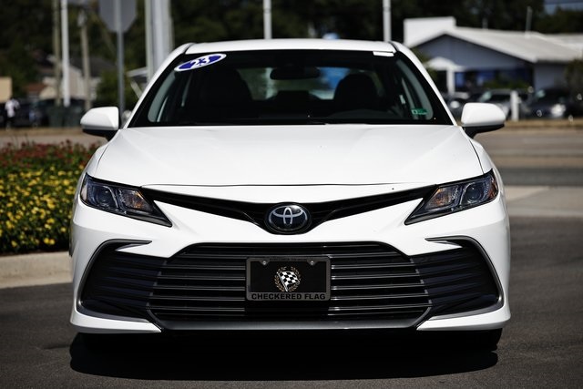2023 Toyota Camry LE photo 14