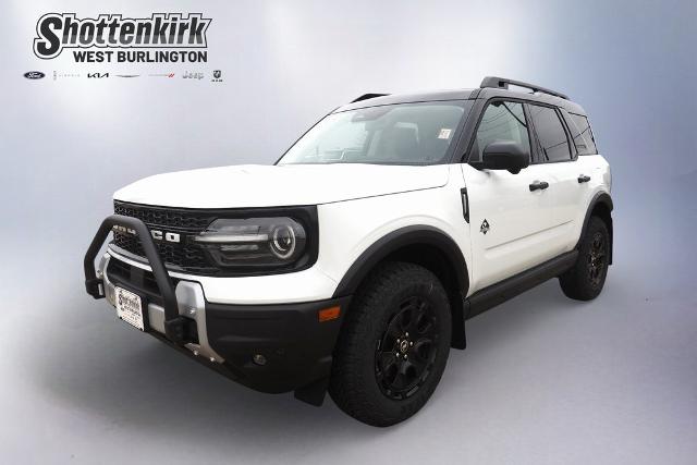 2025 Ford Bronco Sport Outer Banks's photo