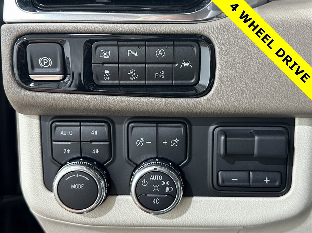 2025 Gmc Yukon Denali photo 16