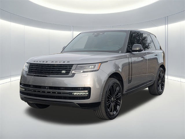 2024 Land Rover Range Rover SE's photo
