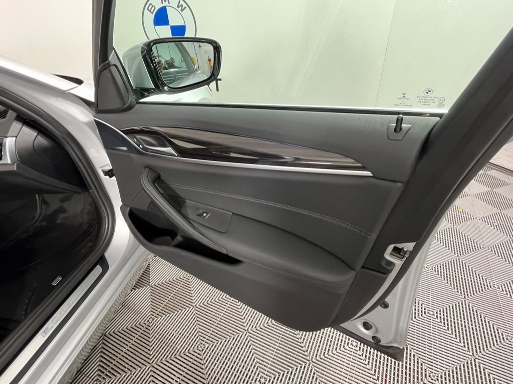 2019 Bmw 530e xDrive photo 13