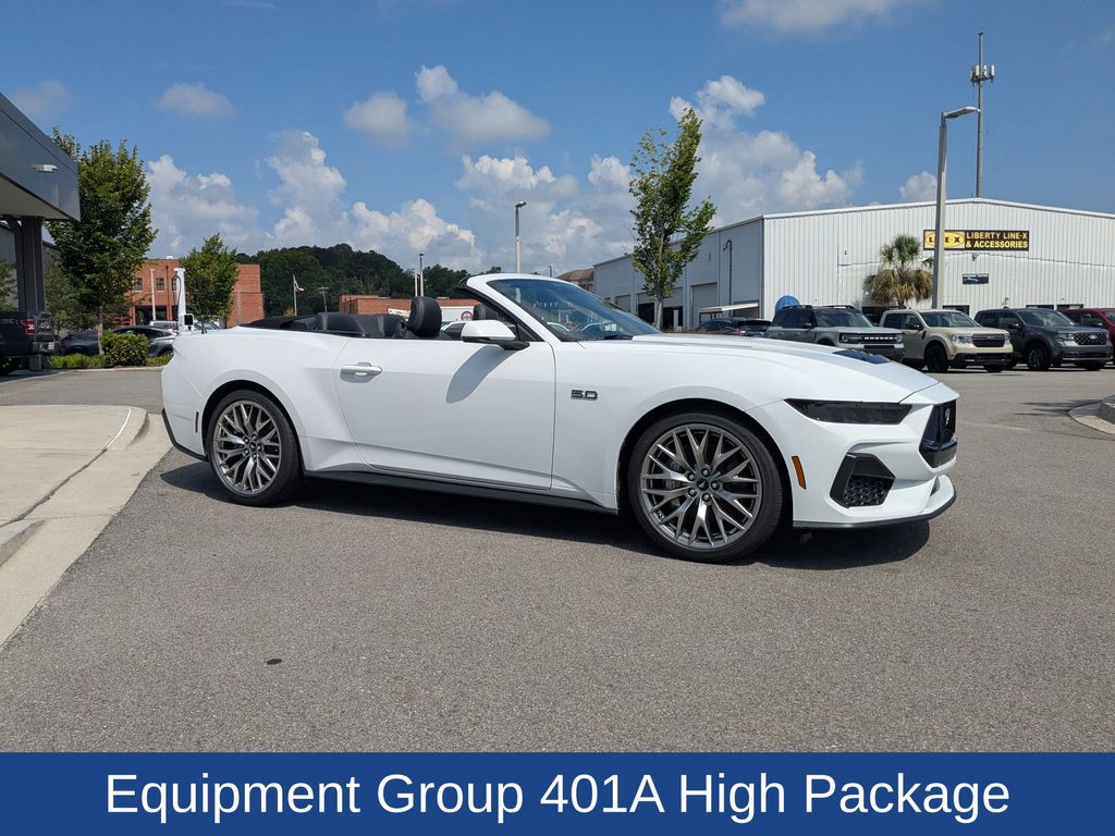 2025 Ford Mustang GT Premium Convertible photo 2