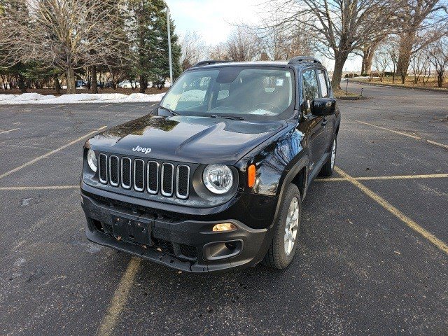 2017 Jeep Renegade Latitude's photo