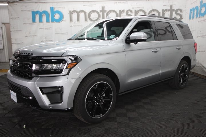 2024 Ford Expedition Limited's photo