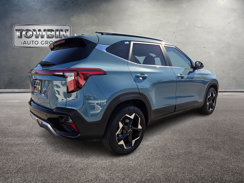 2024 Kia Seltos EX photo 3