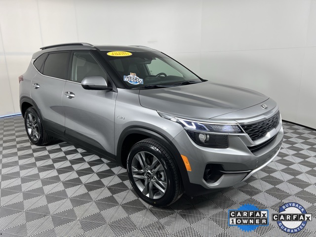 2021 Kia Seltos S's photo