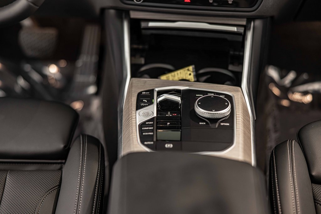 2025 BMW 330I - Image 38