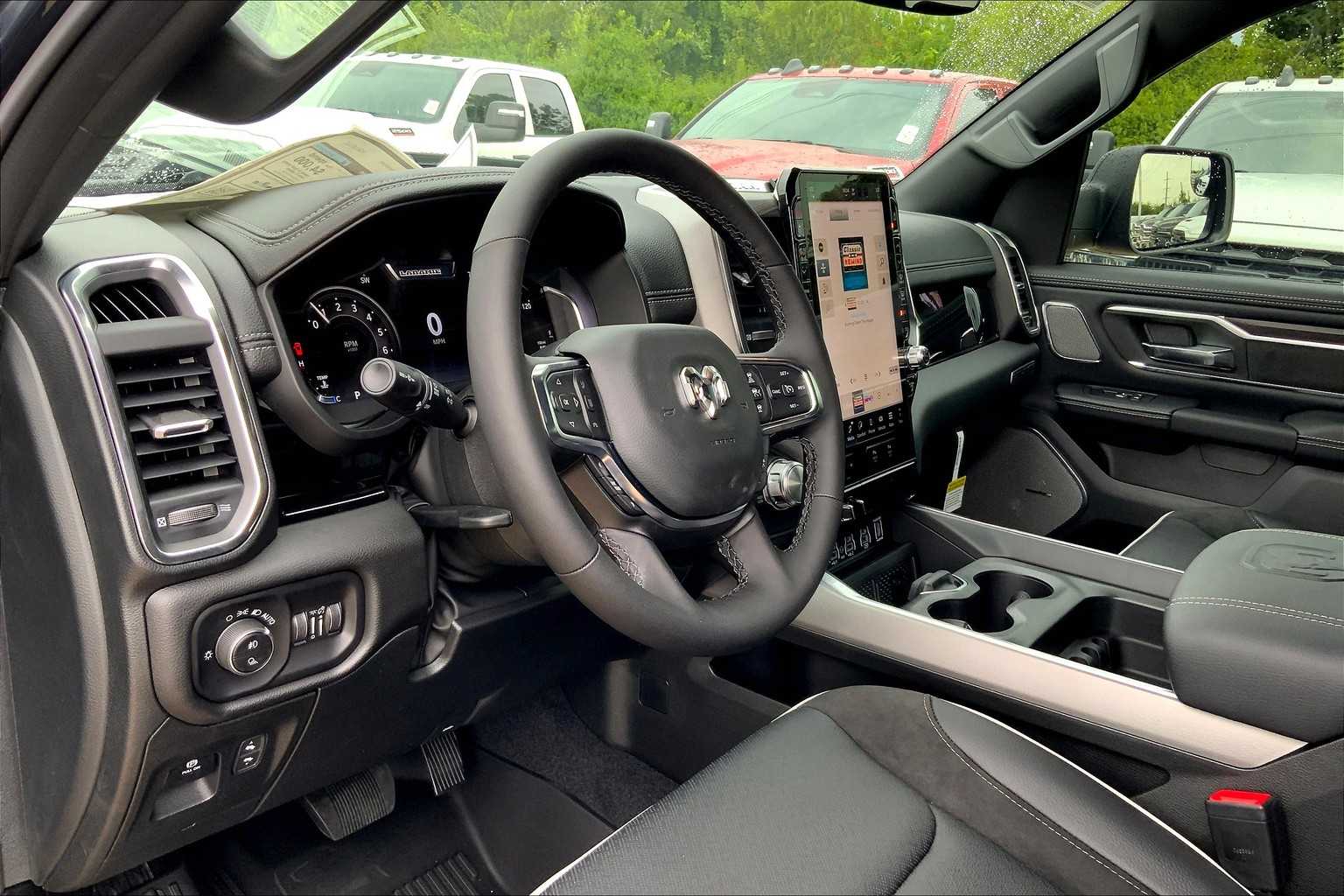 2026 Ram 1500 Laramie photo 8