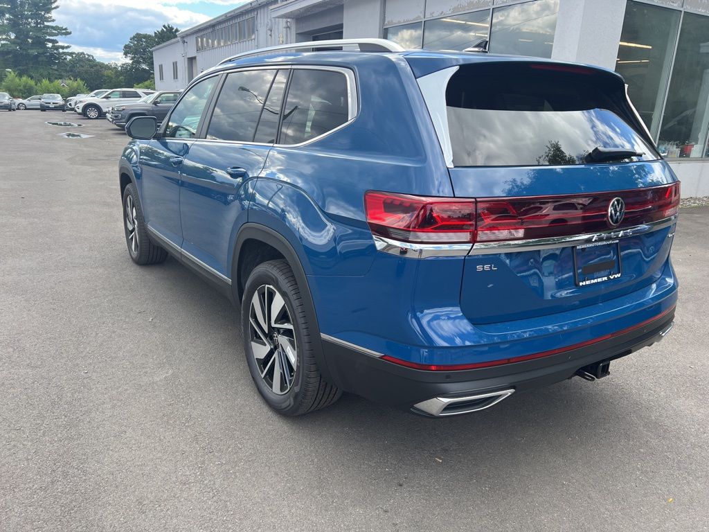 2026 Volkswagen Atlas SEL photo 14