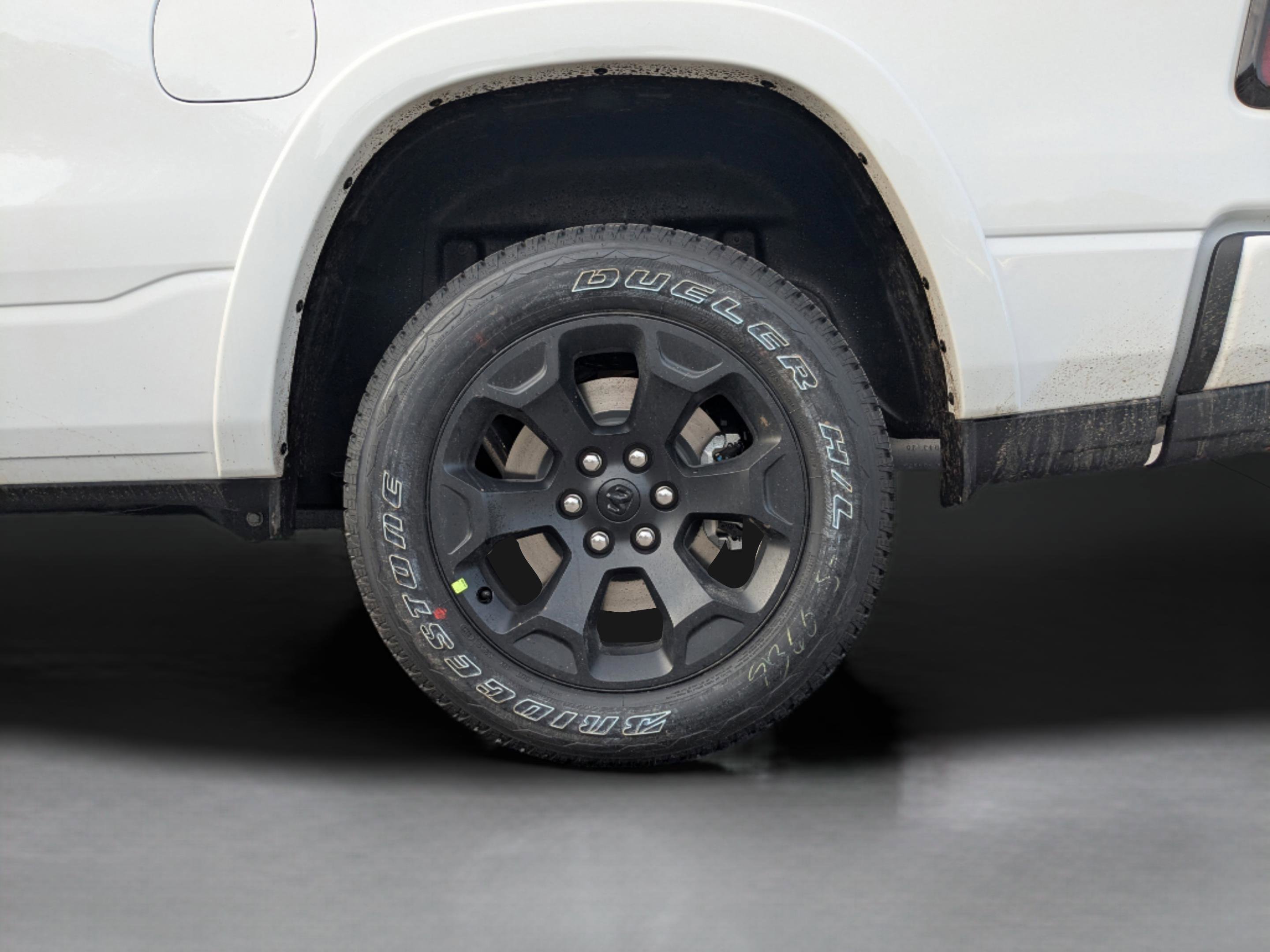 2025 Ram 1500 Big Horn photo 40
