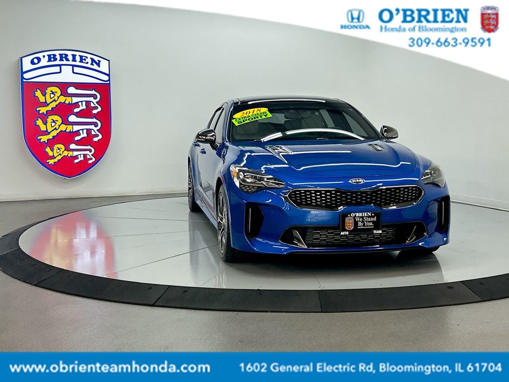2018 Kia Stinger GT2's photo