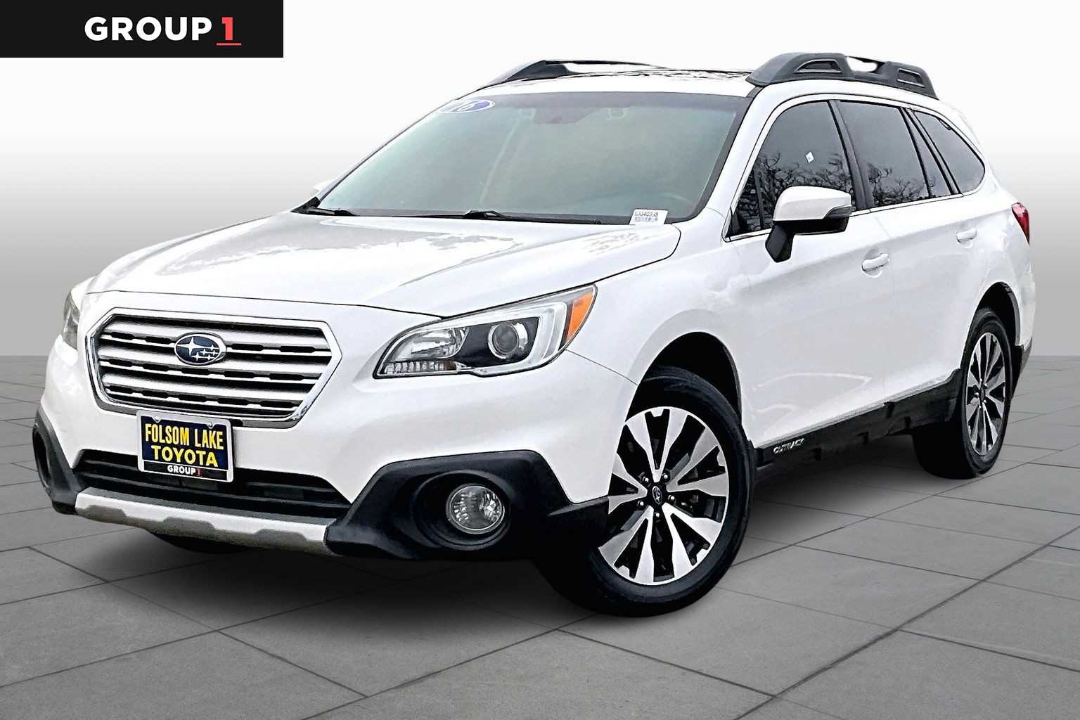 2016 Subaru Outback Limited's photo