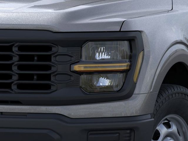 2025 Ford F-150 XL photo 17