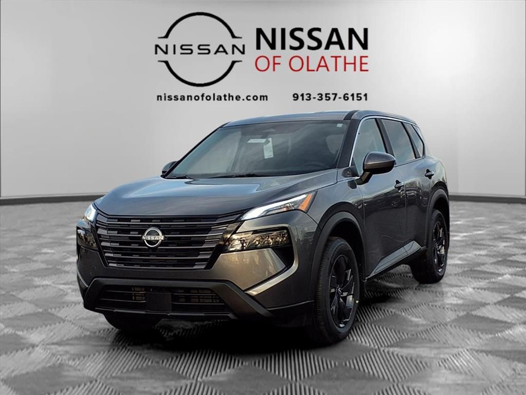 2026 Nissan Rogue SV's photo