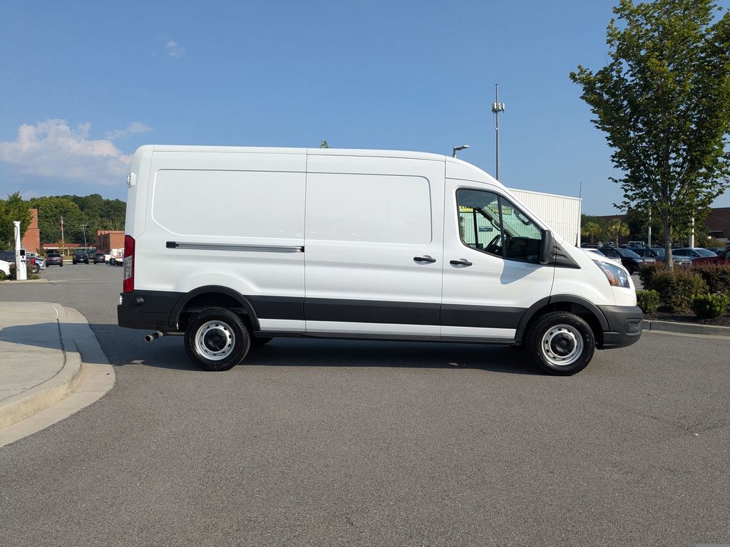 2025 Ford Transit photo 3