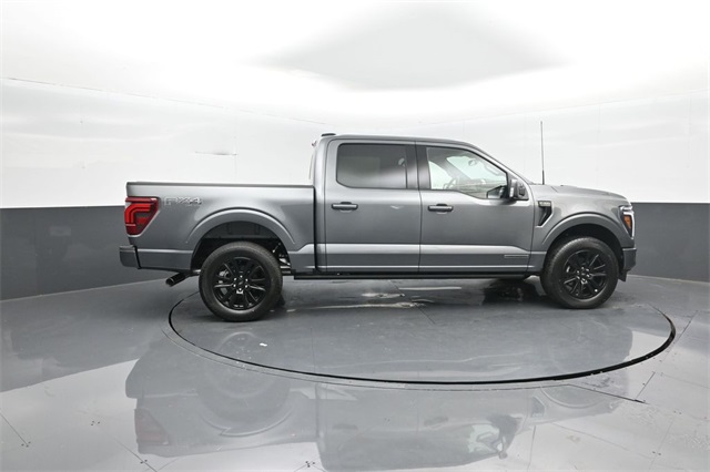 2025 Ford F-150 Platinum photo 8