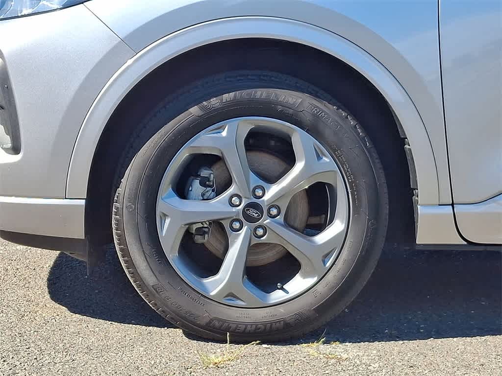 2023 Ford Escape ST-Line photo 29