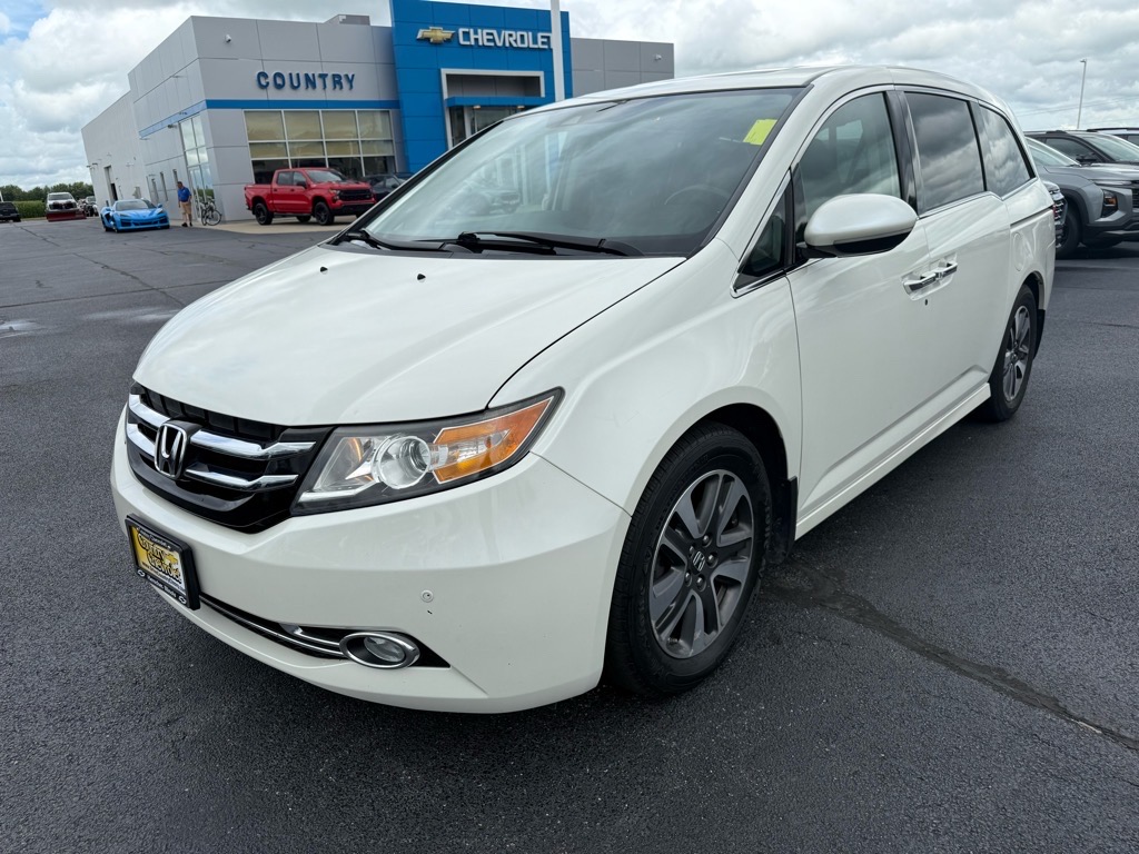 2016 Honda Odyssey Touring Elite photo 8