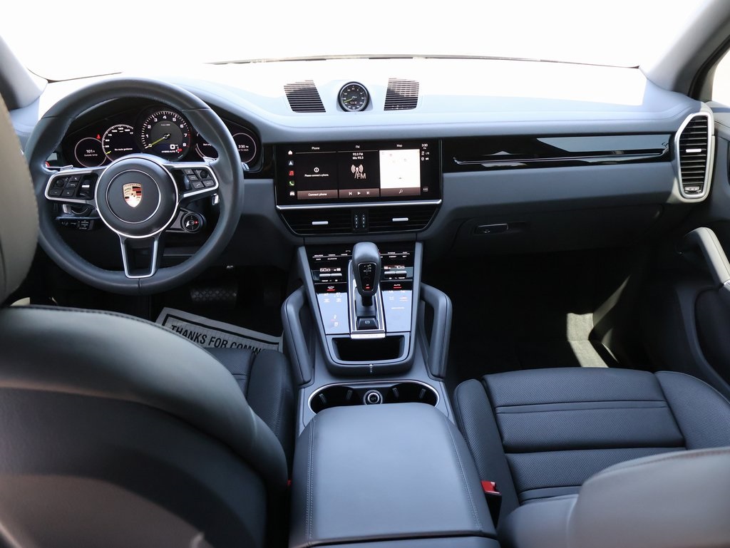 2023 Porsche Cayenne E-Hybrid photo 19