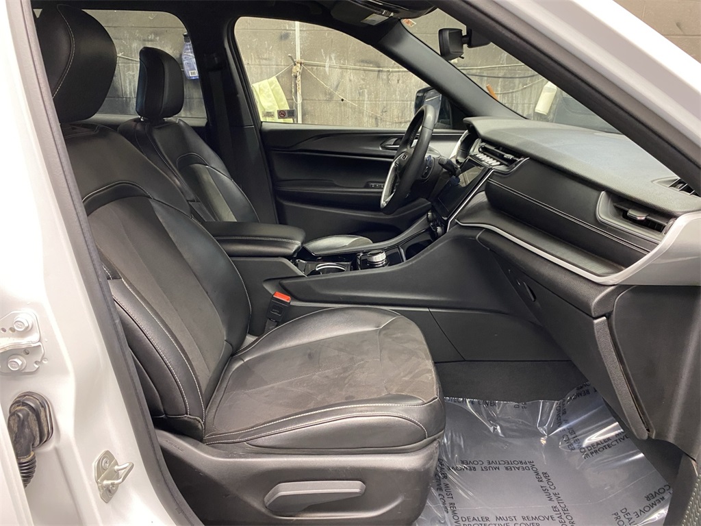 2023 Jeep Grand Cherokee Altitude X photo 23