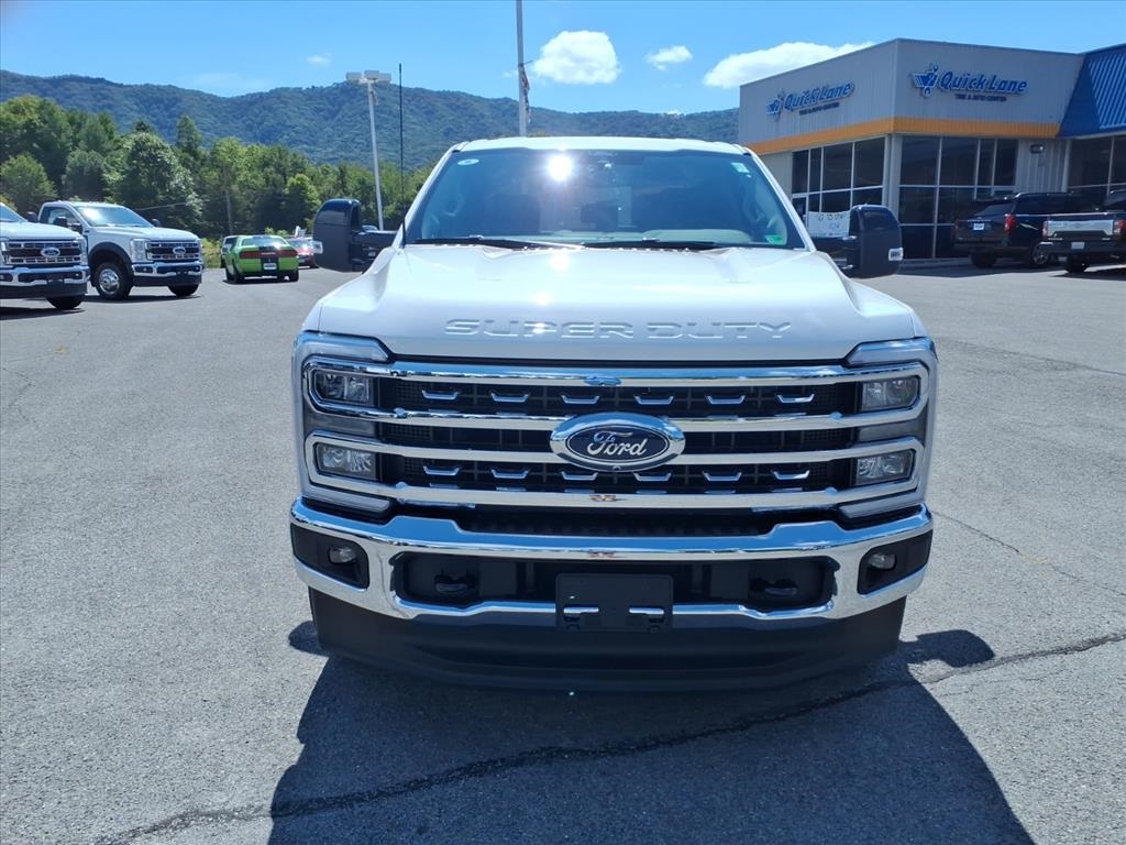 2026 Ford F-250 Lariat photo 9