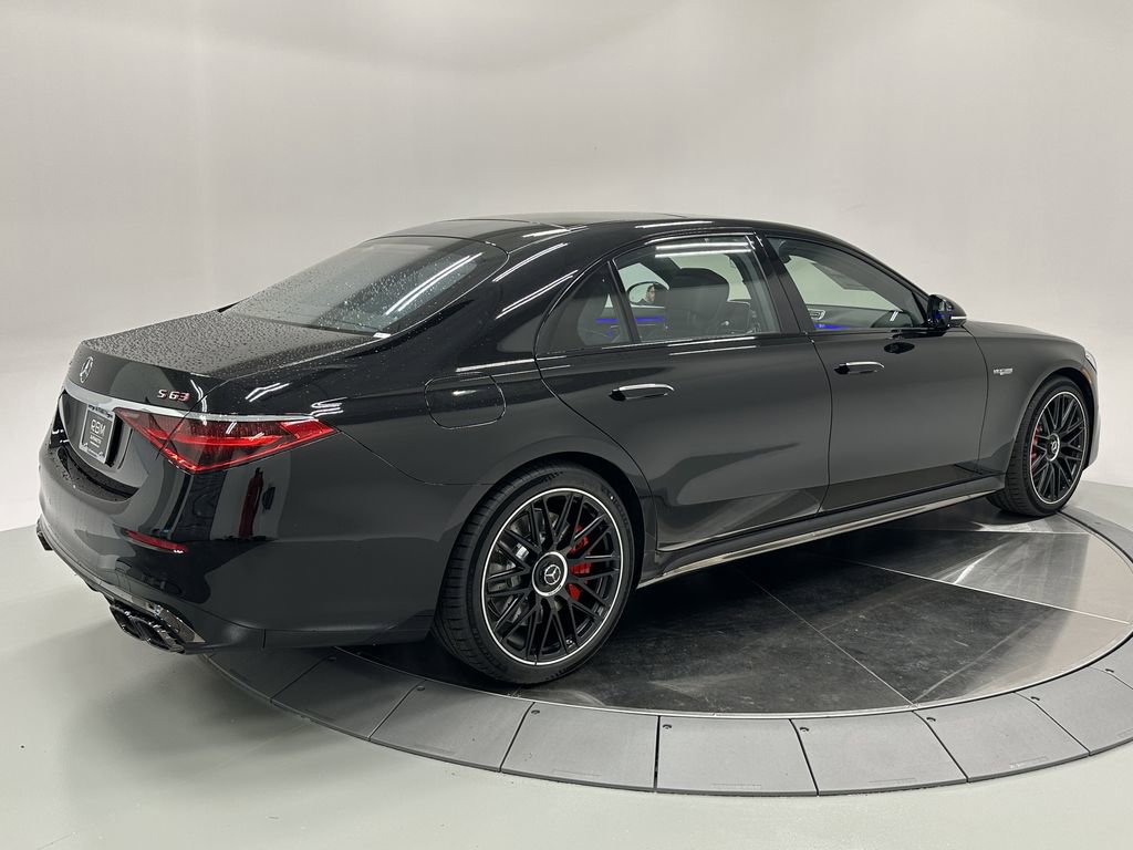 2026 Mercedes Benz S AMG 63 e 4MATIC photo 7