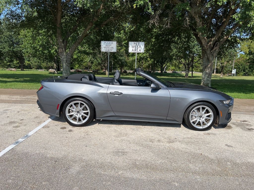 2024 Ford Mustang GT Premium photo 10