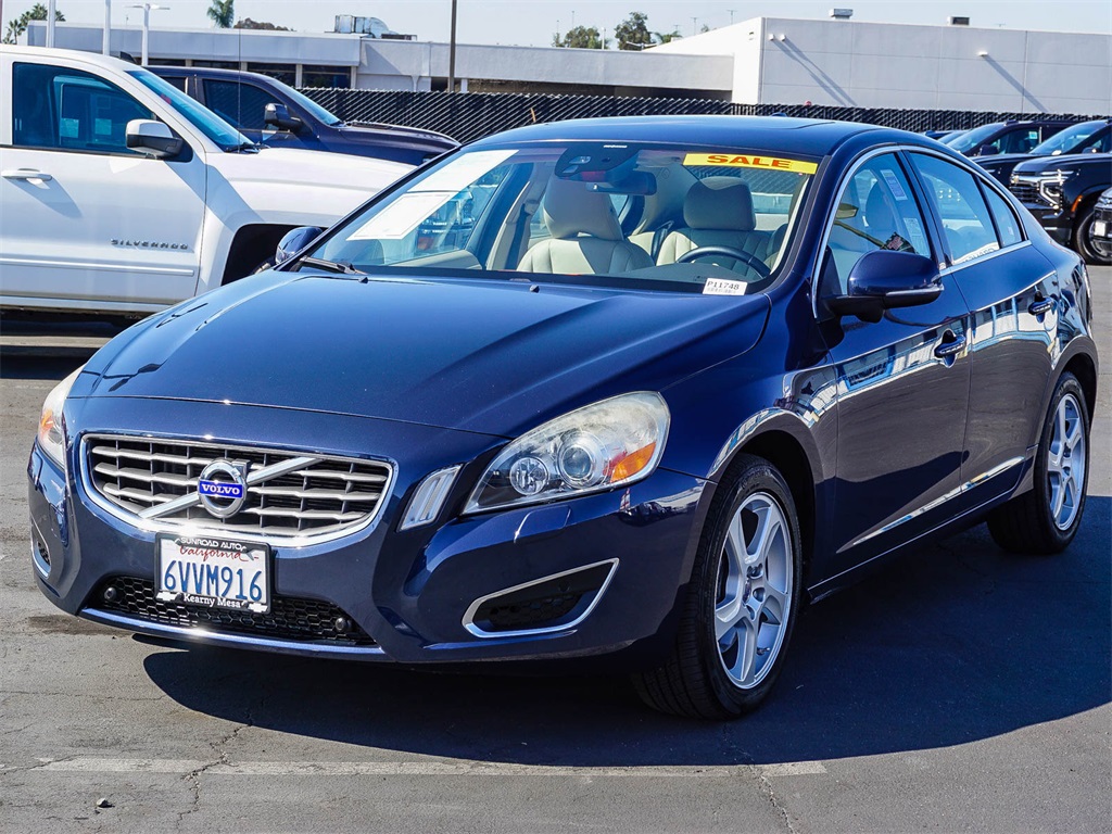 2013 Volvo S60 T5 photo 3
