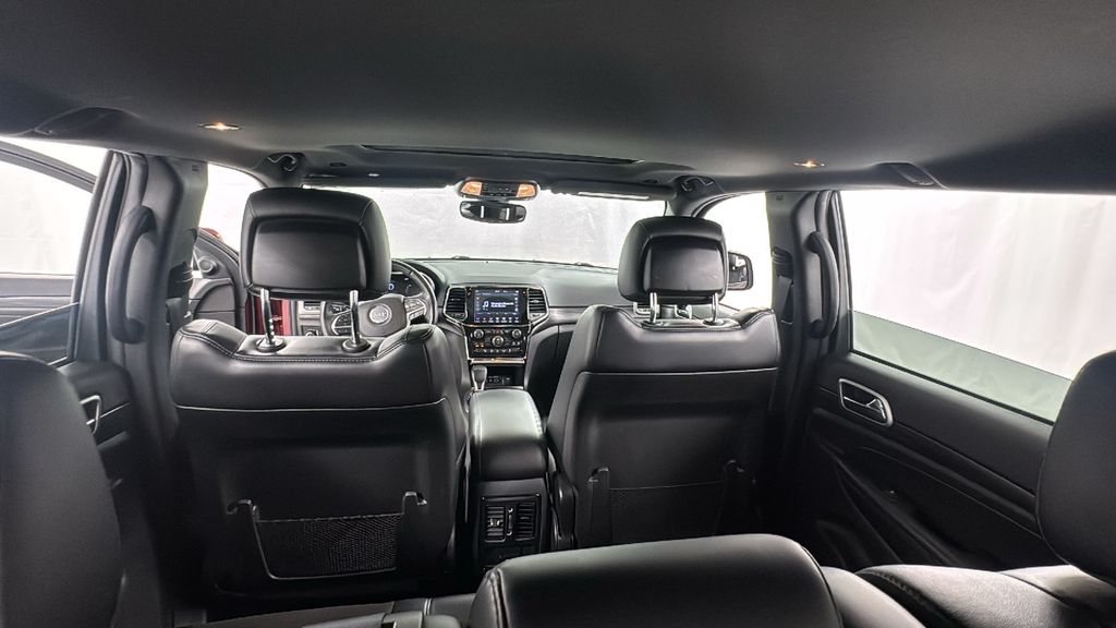 2019 Jeep Grand Cherokee Altitude photo 18