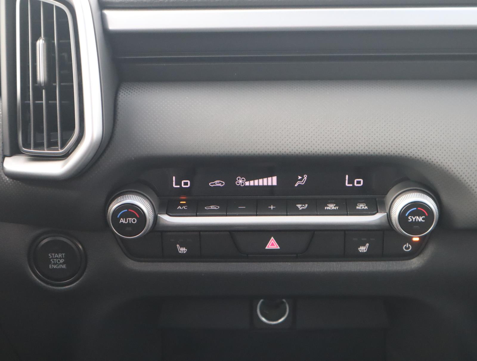 2025 Mazda CX-50 2.5 S Premium photo 7