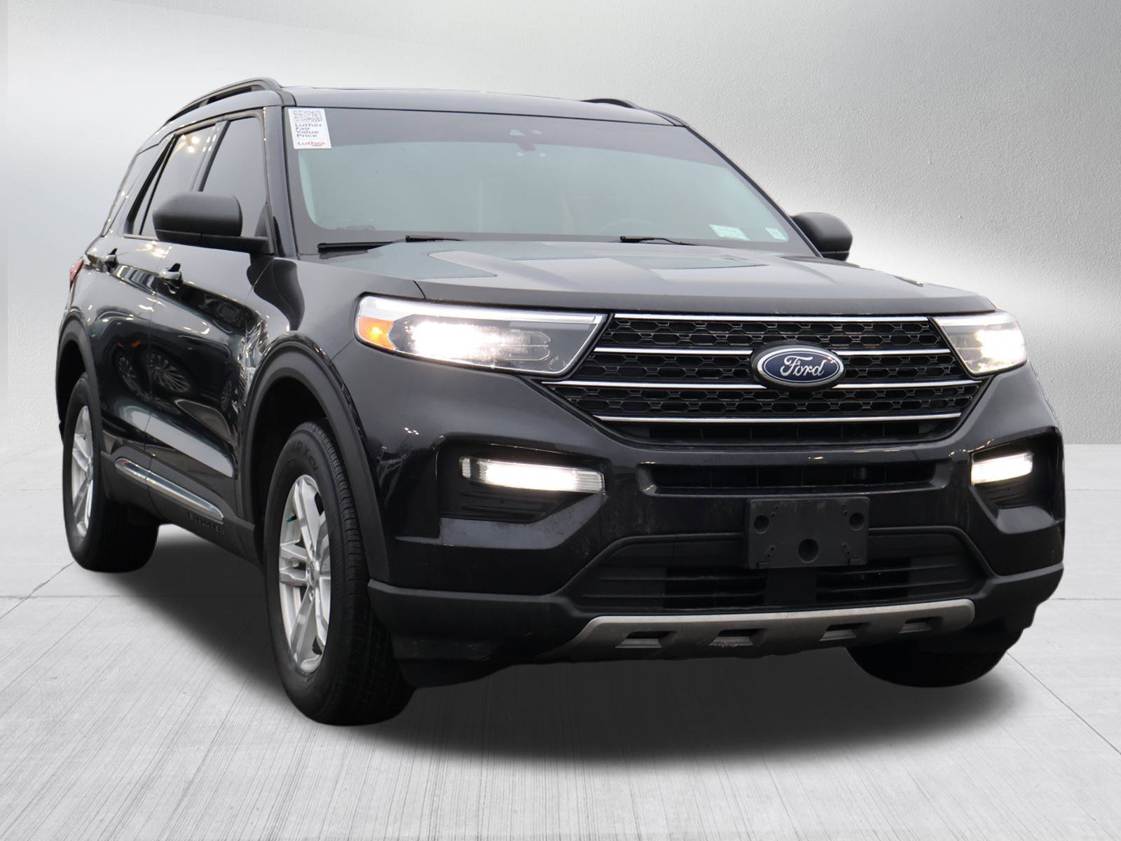 2022 Ford Explorer XLT's photo