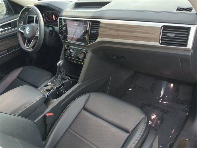 2022 Volkswagen Atlas SEL photo 12