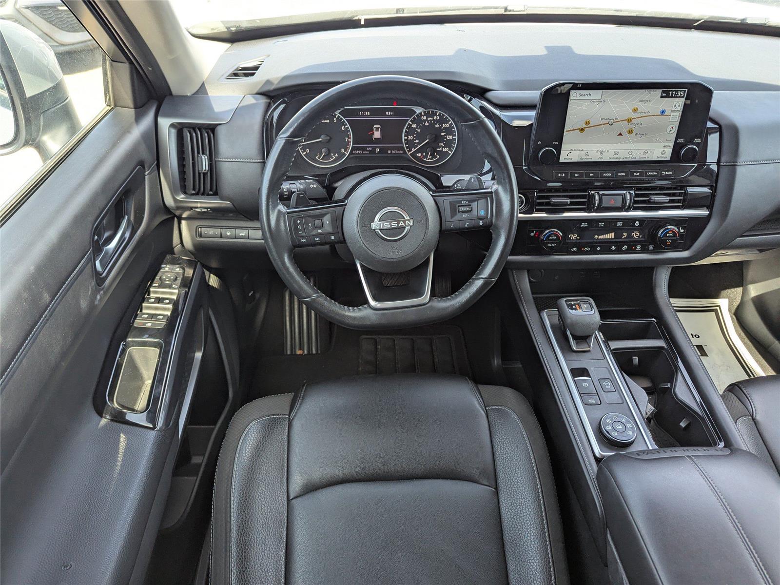 2023 Nissan Pathfinder SL photo 15