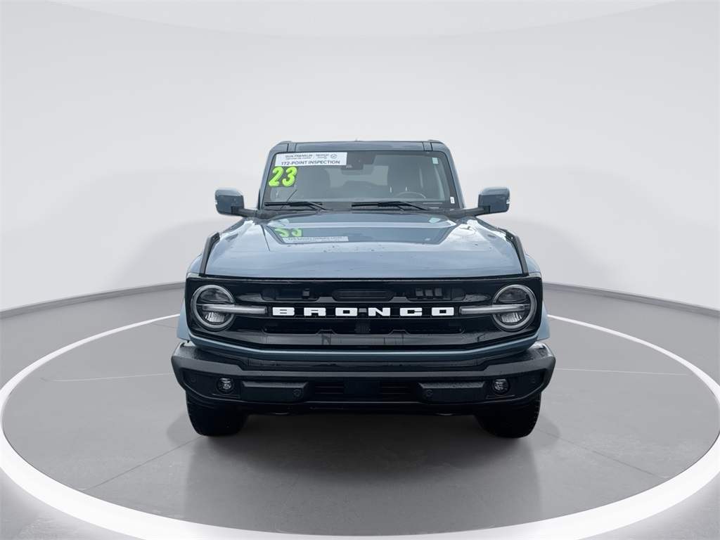 2023 Ford Bronco Outer Banks photo 3