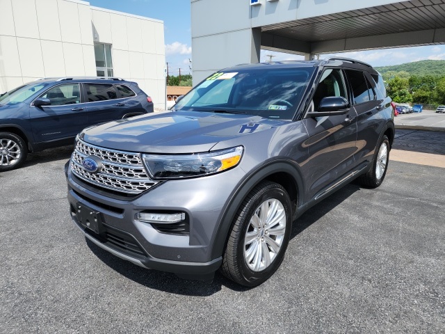 2022 Ford Explorer Limited photo 2