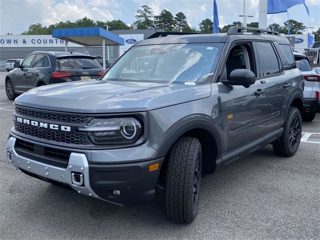 2025 Ford Bronco Sport Badlands photo 3